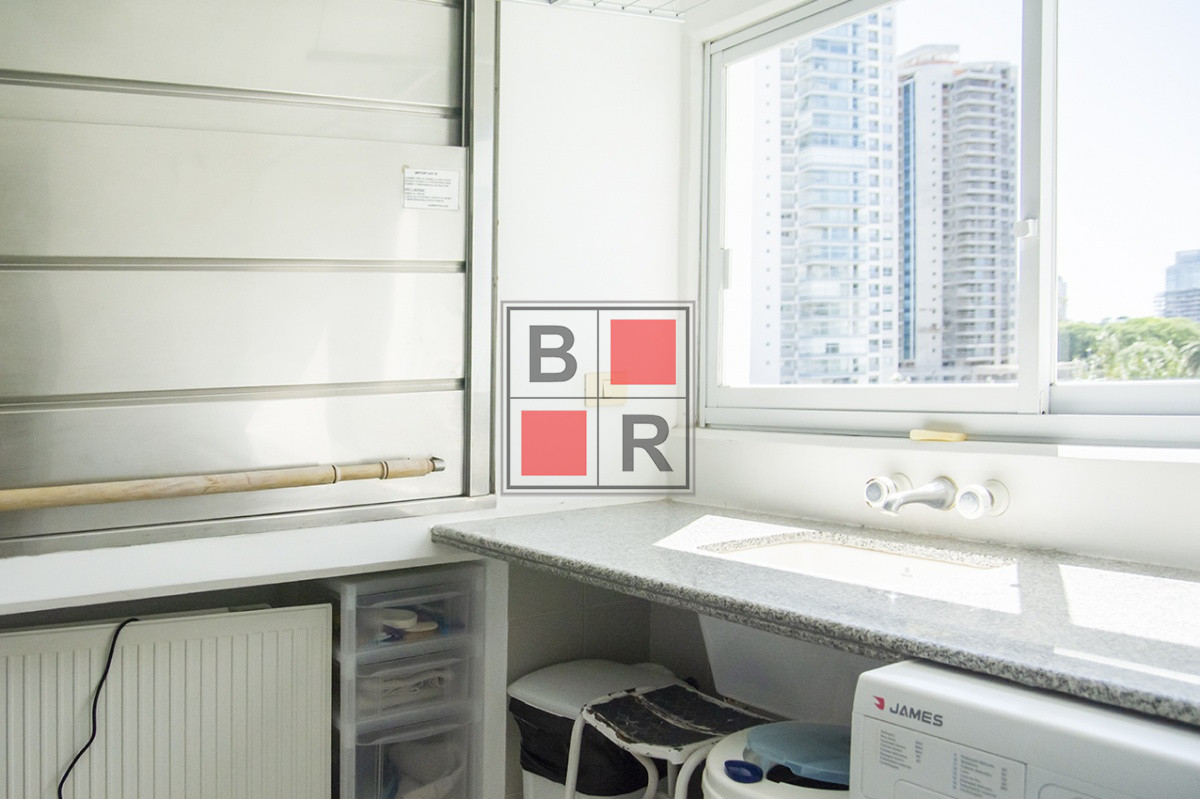 Apartamento ID.434 - VENTA. Espectacular Departamento  con vista al mar, primera fila