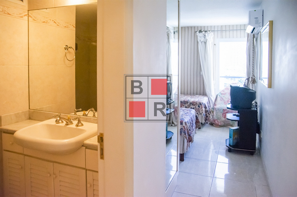 Apartamento ID.434 - VENTA. Espectacular Departamento  con vista al mar, primera fila