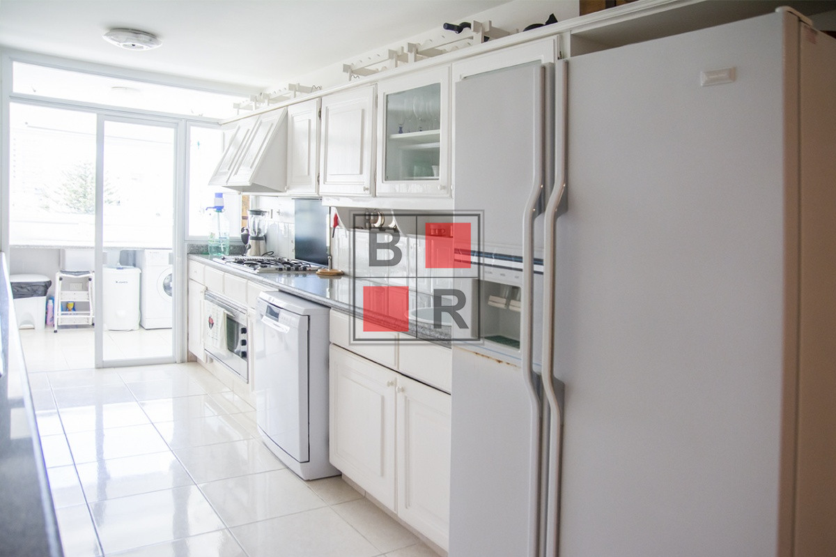 Apartamento ID.434 - VENTA. Espectacular Departamento  con vista al mar, primera fila