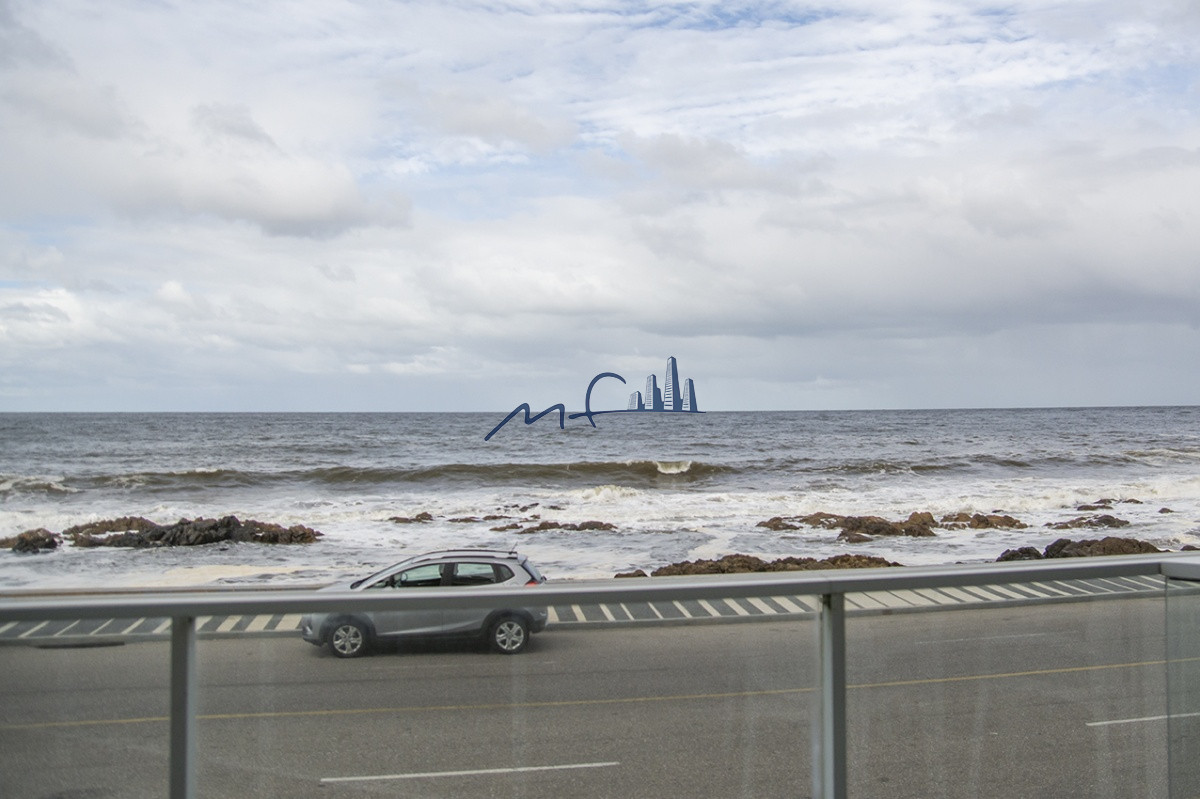 Apartamento ID.371 - Departamento en Península Edificio Bonaire,  3 dormitorios.