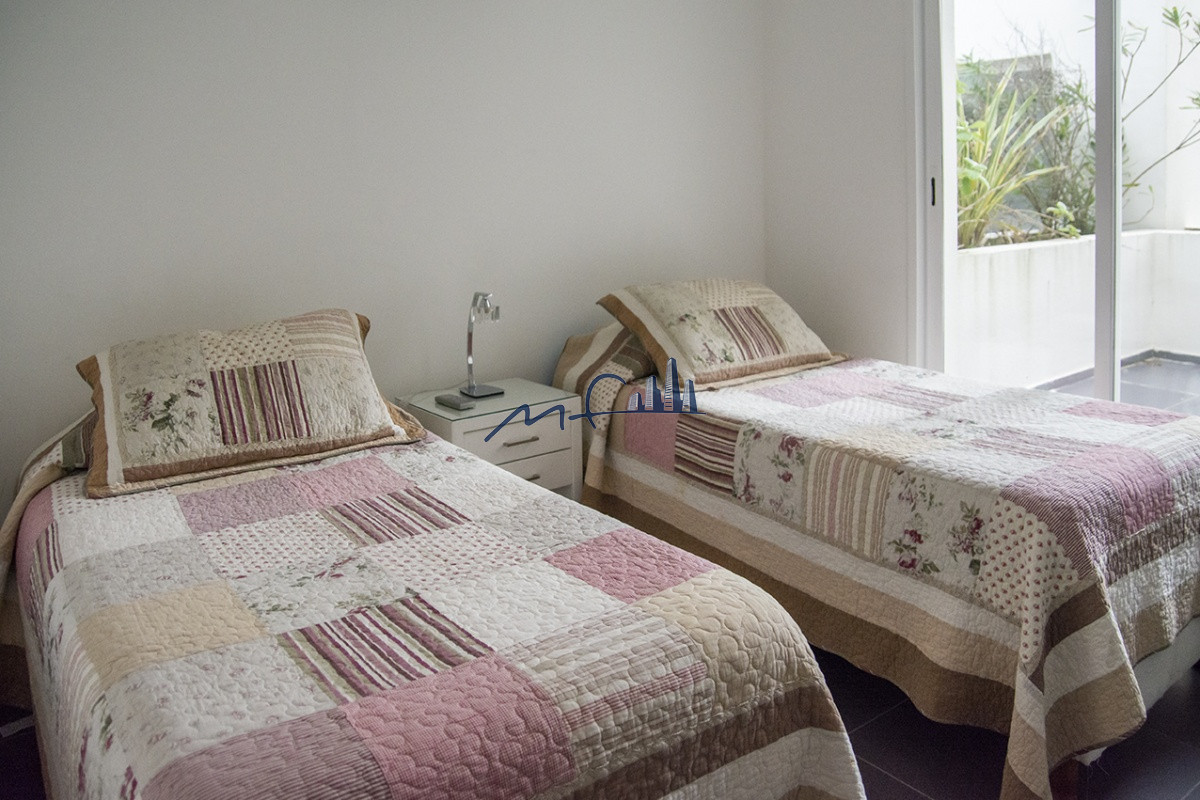 Apartamento ID.371 - Departamento en Península Edificio Bonaire,  3 dormitorios.