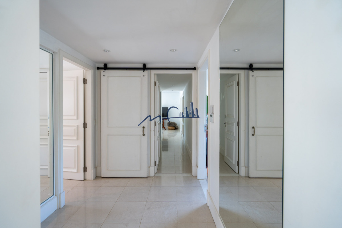 Casa ID.370 - Casa sobre el Green del hoyo 7 del Cantegril Country Club