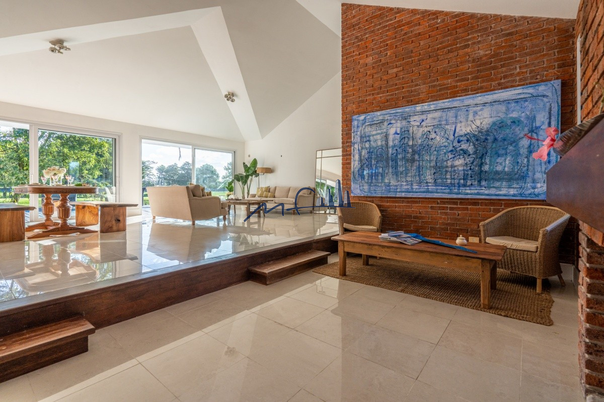 Casa ID.370 - Casa sobre el Green del hoyo 7 del Cantegril Country Club