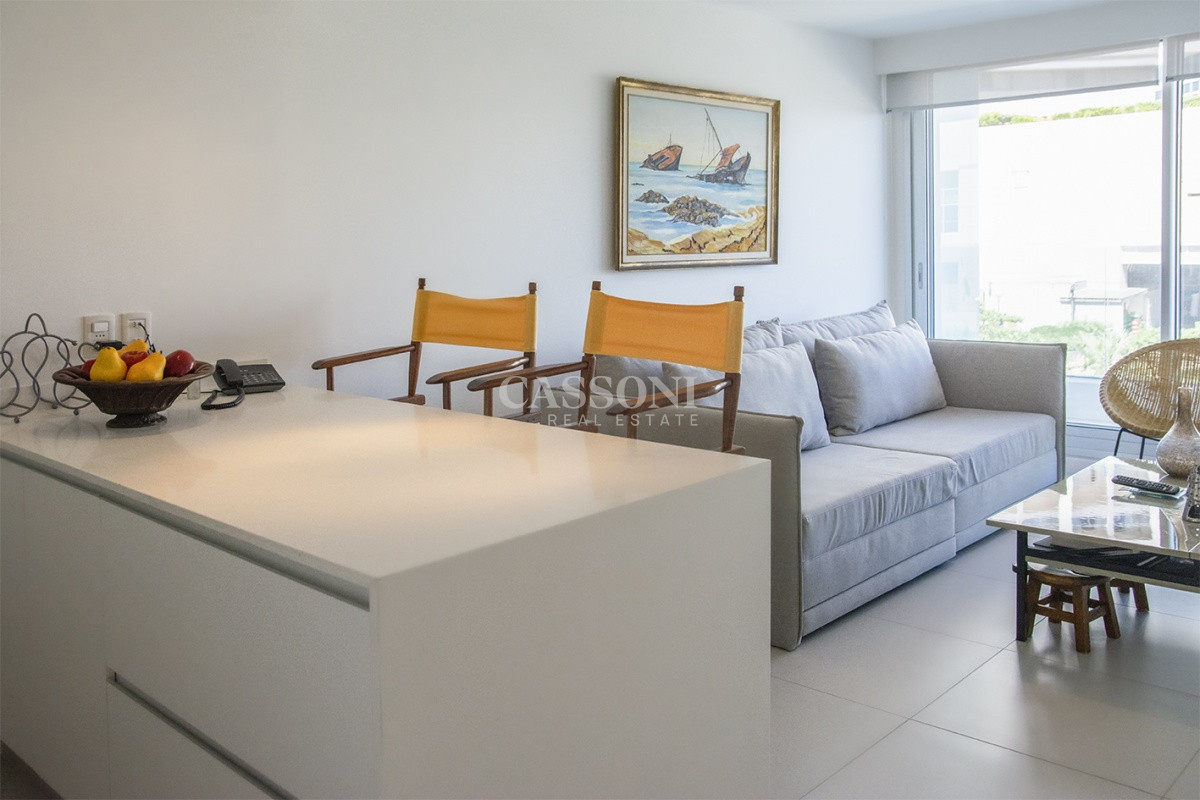 Apartamento ID.2382 - Apartamento de 1 dormitorio, en Mansa, Punta Del Este 