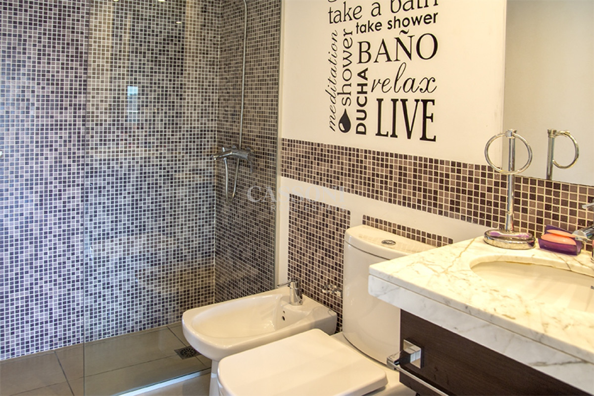 Apartamento ID.4949 - Apartamento en Venta de 3 dormitorios en Playa Brava , Punta del este 