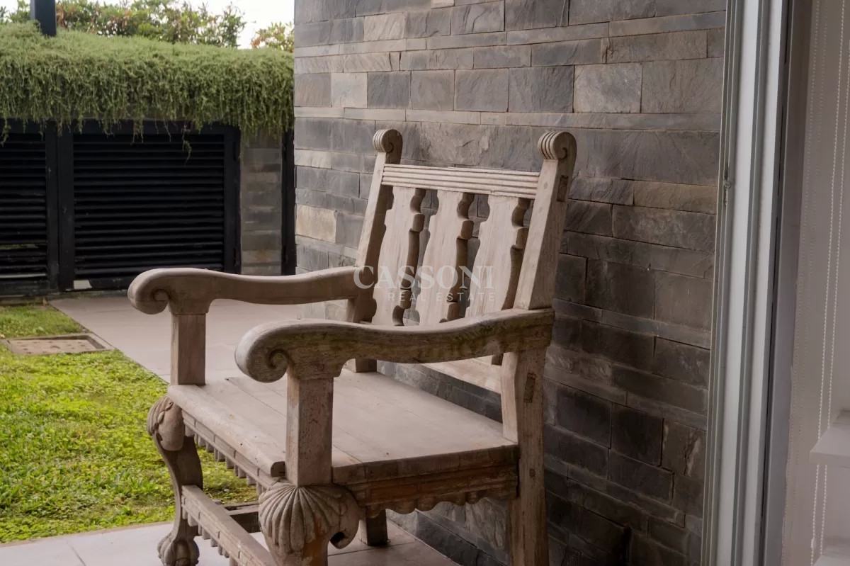 Apartamento ID.2399 - Impecable departamento, comodo e iluminado.