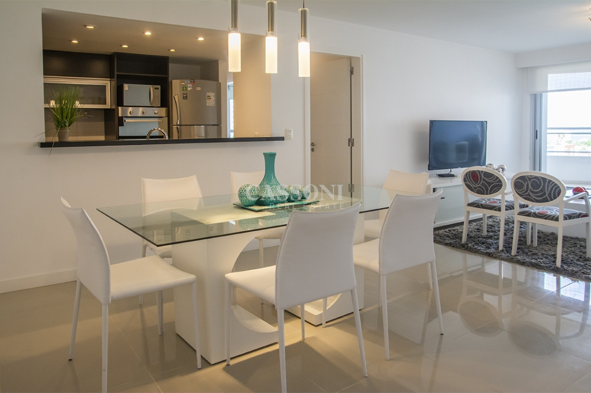 Apartamento ID.2028 - Apartamento en venta de 3 dormitorios en Forest Tower , Punta del este 
