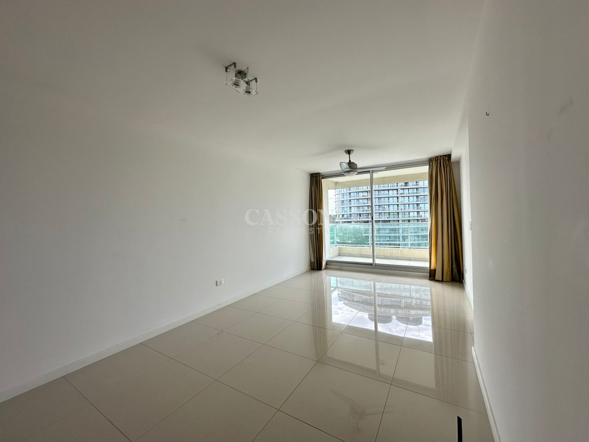 Apartamento ID.2057 - Vende apartamento de 3 dormitorios en Gala Vista, Punta del Este 