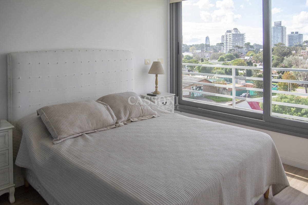 Apartamento ID.1836 - Alexander Boulevard.Departamento de 2 dormitorios, en venta y alquiler.