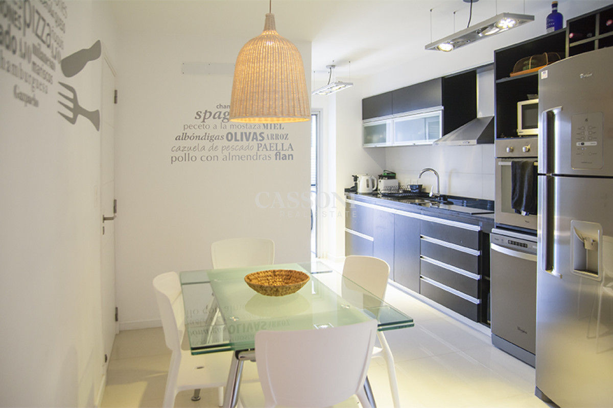 Apartamento ID.4949 - Apartamento en Venta de 3 dormitorios en Playa Brava , Punta del este 
