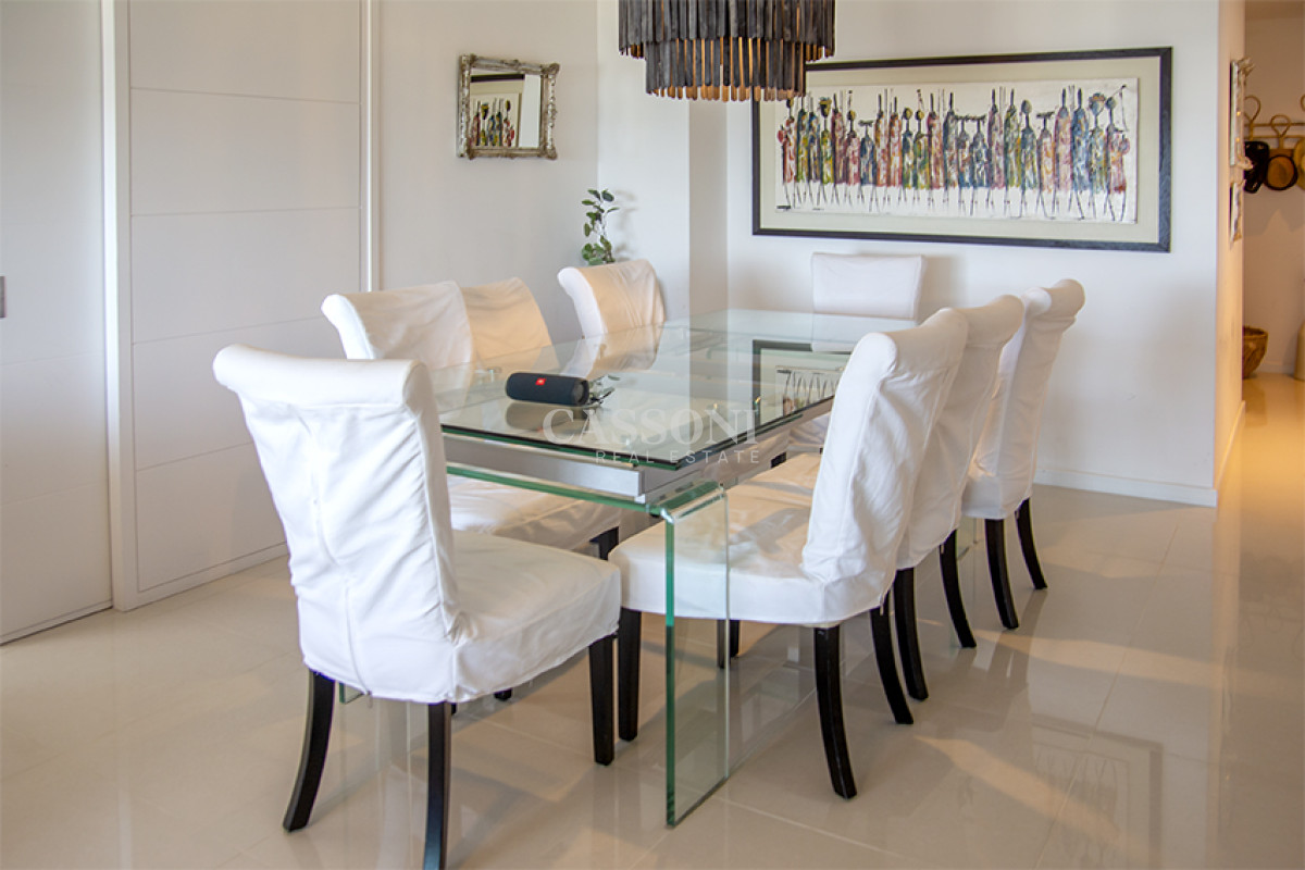 Apartamento ID.4949 - Apartamento en Venta de 3 dormitorios en Playa Brava , Punta del este 