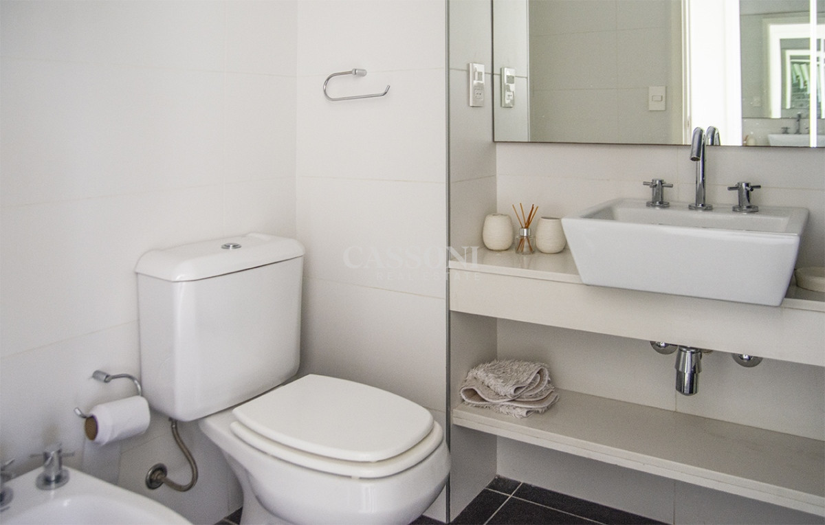 Apartamento ID.2029 - Apartamento de 3 dormitorios en Venta en Ocean Drive , Punta del este , Playa Brava 