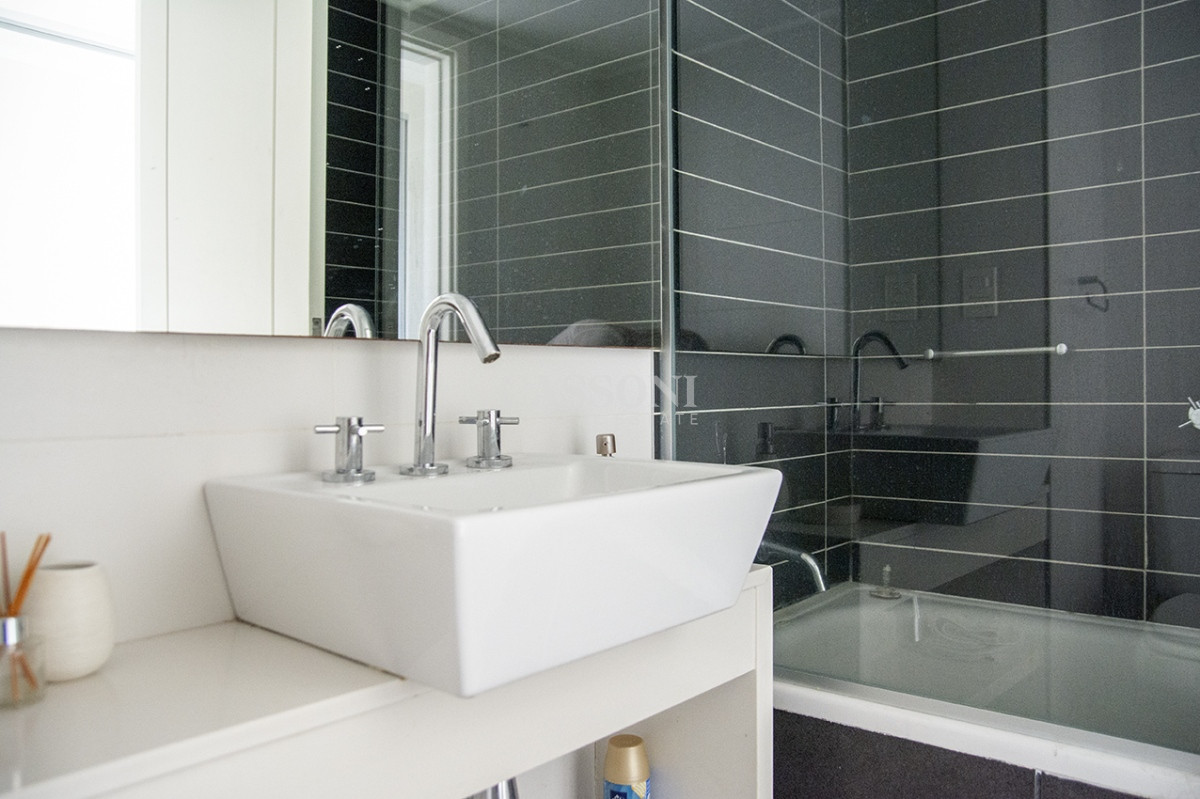 Apartamento ID.2029 - Apartamento de 3 dormitorios en Venta en Ocean Drive , Punta del este , Playa Brava 