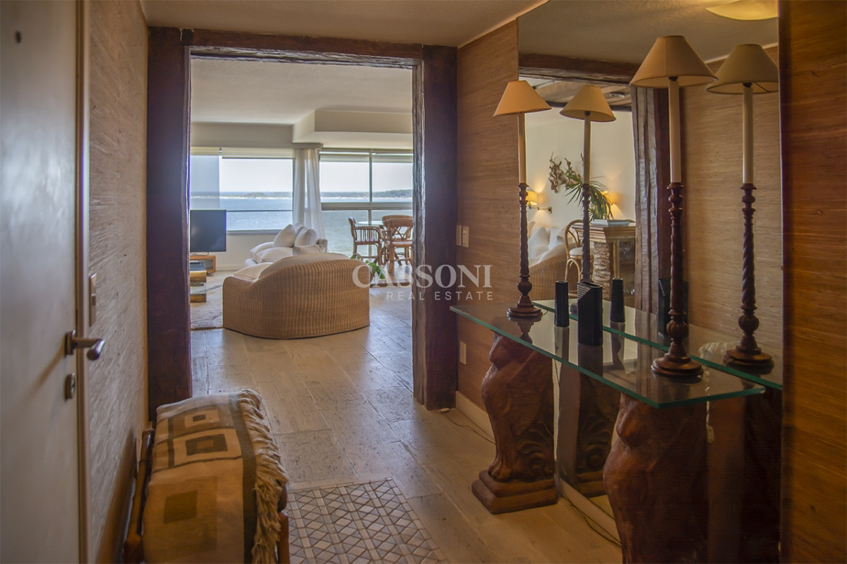 Apartamento ID.1996 -  Edificio Tunquelen II, 3 dormitorios mas servicio, playa mansa 