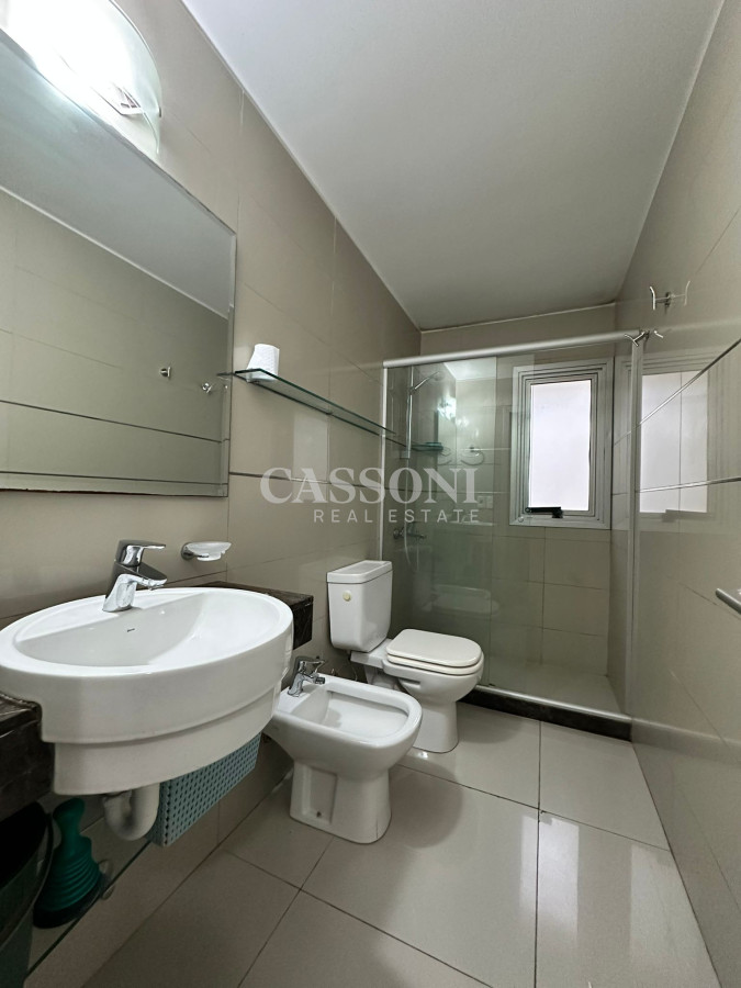 Apartamento ID.2367 - Apartamento en venta, 1 dormitorio en Península, Punta del Este