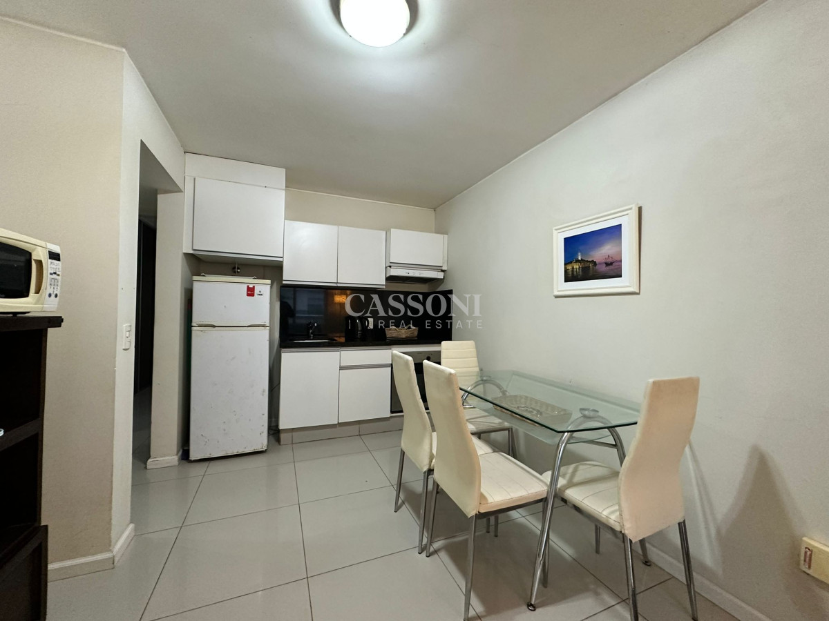 Apartamento ID.2367 - Apartamento en venta, 1 dormitorio en Península, Punta del Este