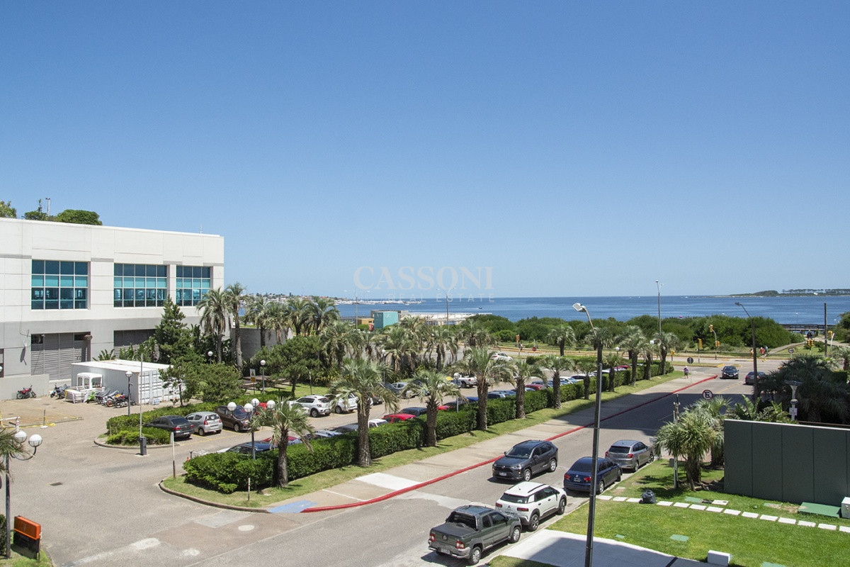 Apartamento ID.2382 - Apartamento de 1 dormitorio, en Mansa, Punta Del Este 