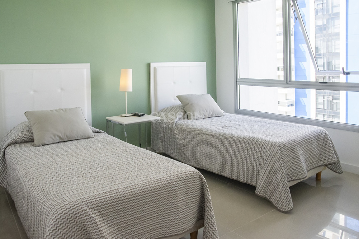 Apartamento ID.2028 - Apartamento en venta de 3 dormitorios en Forest Tower , Punta del este 