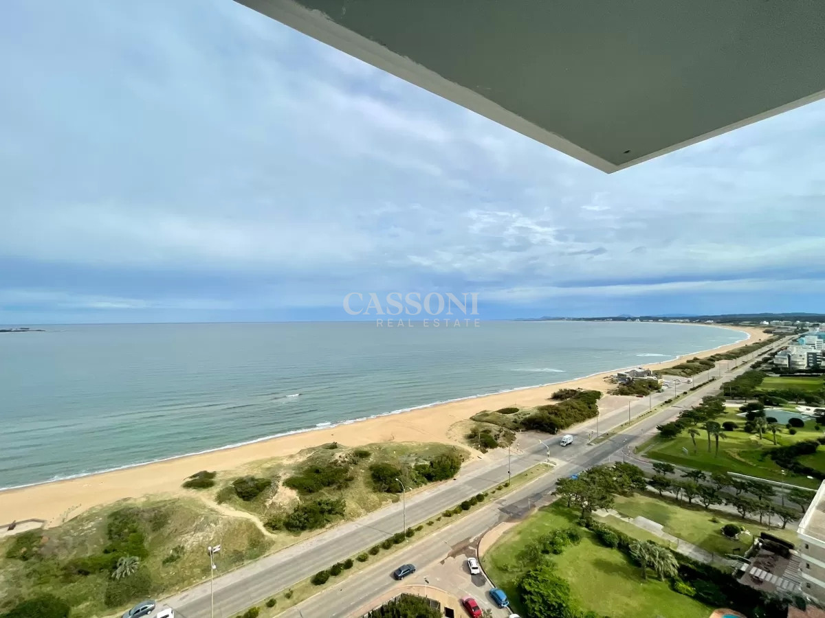 Apartamento ID.513 - Departamento en venta frente al mar, Torre Venetian, Punta del Este.