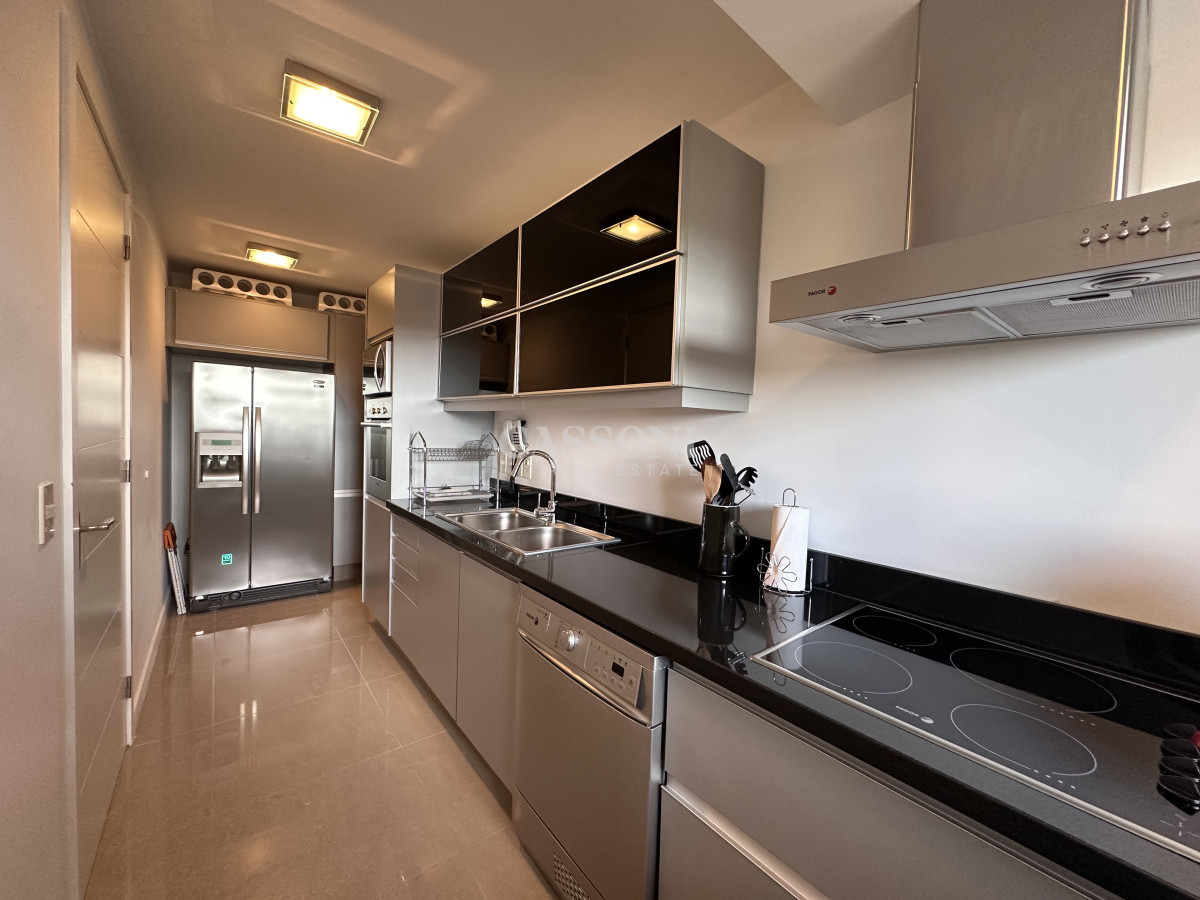 Apartamento ID.4950 - Vende departamento en Torre ONE, Punta del Este