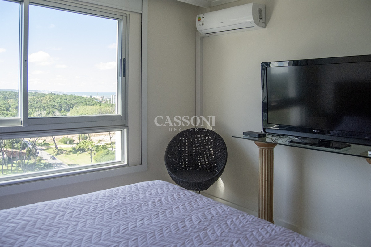 Apartamento ID.2029 - Apartamento de 3 dormitorios en Venta en Ocean Drive , Punta del este , Playa Brava 