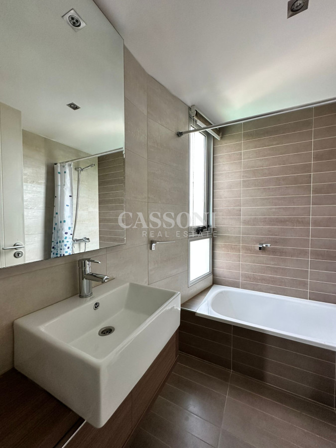 Apartamento ID.2057 - Vende apartamento de 3 dormitorios en Gala Vista, Punta del Este 