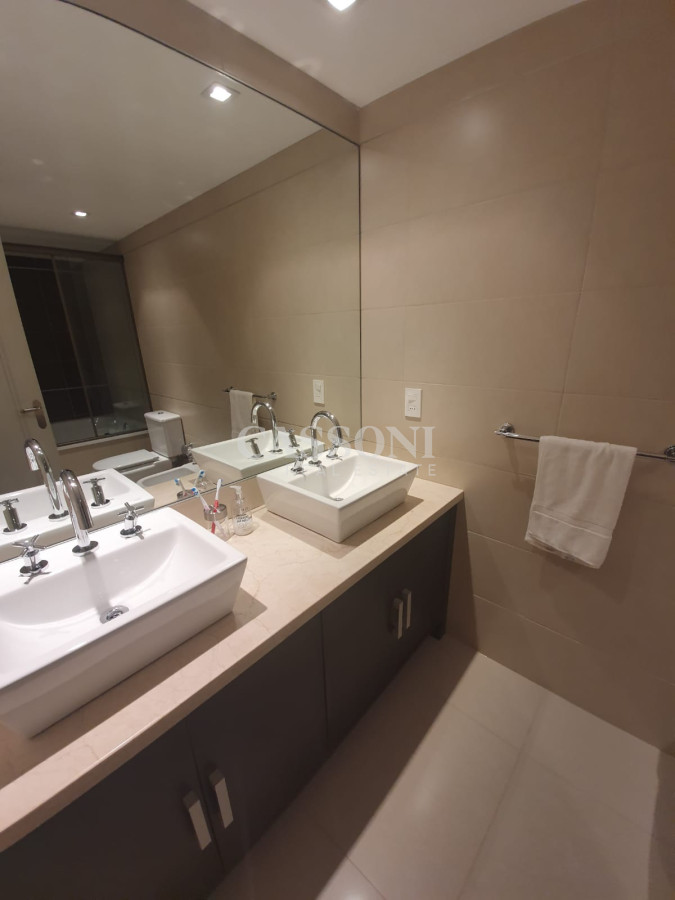 Apartamento ID.4948 - Departamento en venta en torre de categoría, Torre Imperiale.