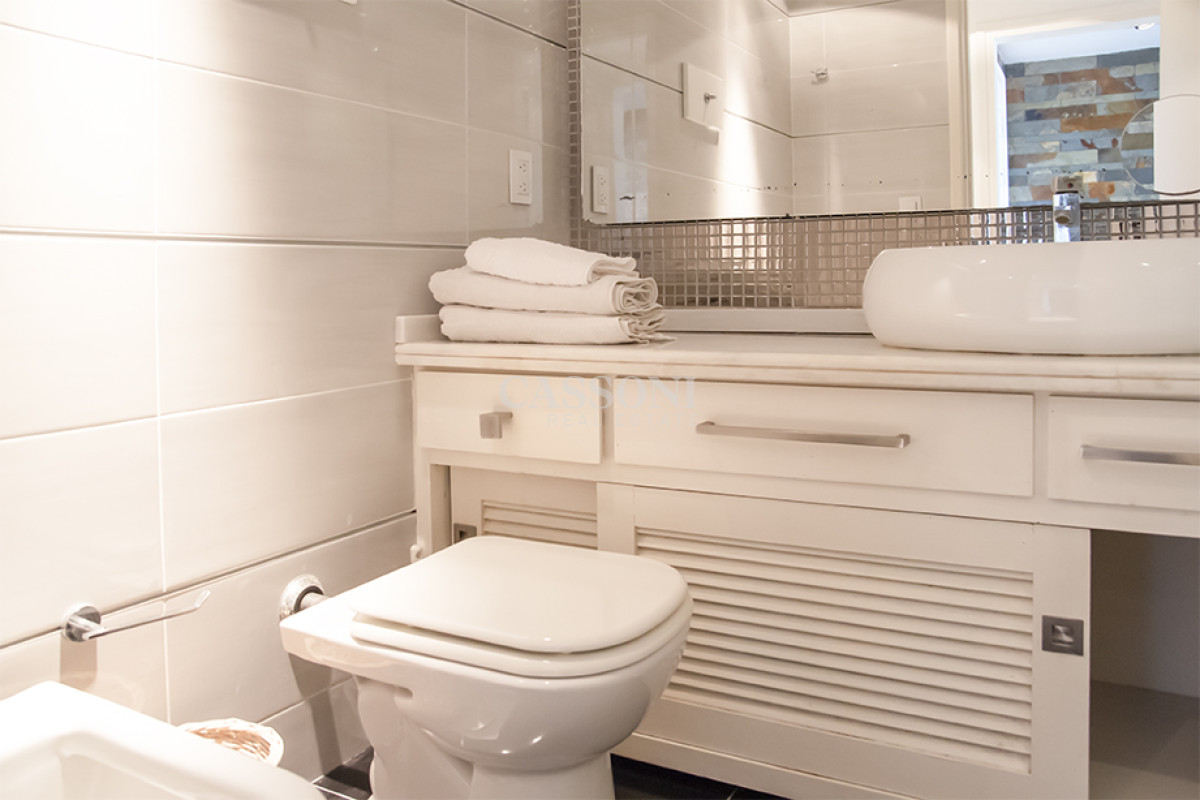 Apartamento ID.1511 - Gran Oportunidad de venta, en la zona del Puerto de Punta del Este.