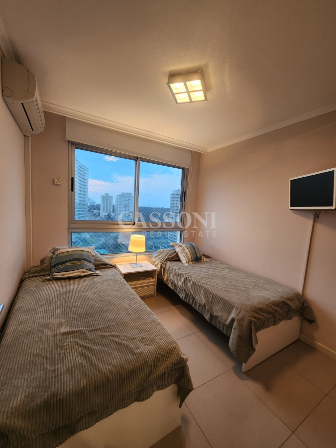 Apartamento ID.1918 - Apartamento de 2 dormitorios en Brava. Punta del Este