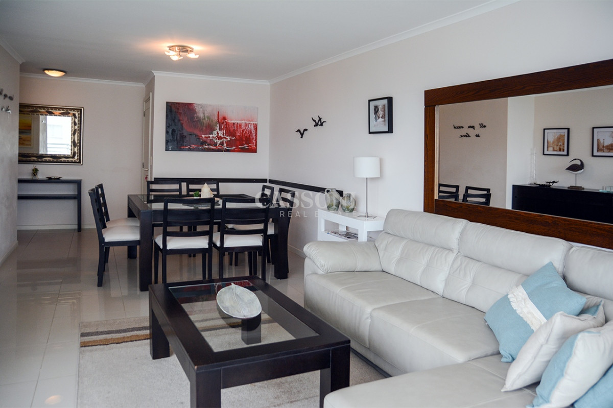 Apartamento ID.2030 - Departamento de 3 dormitorios en venta en Ocean Drive. 