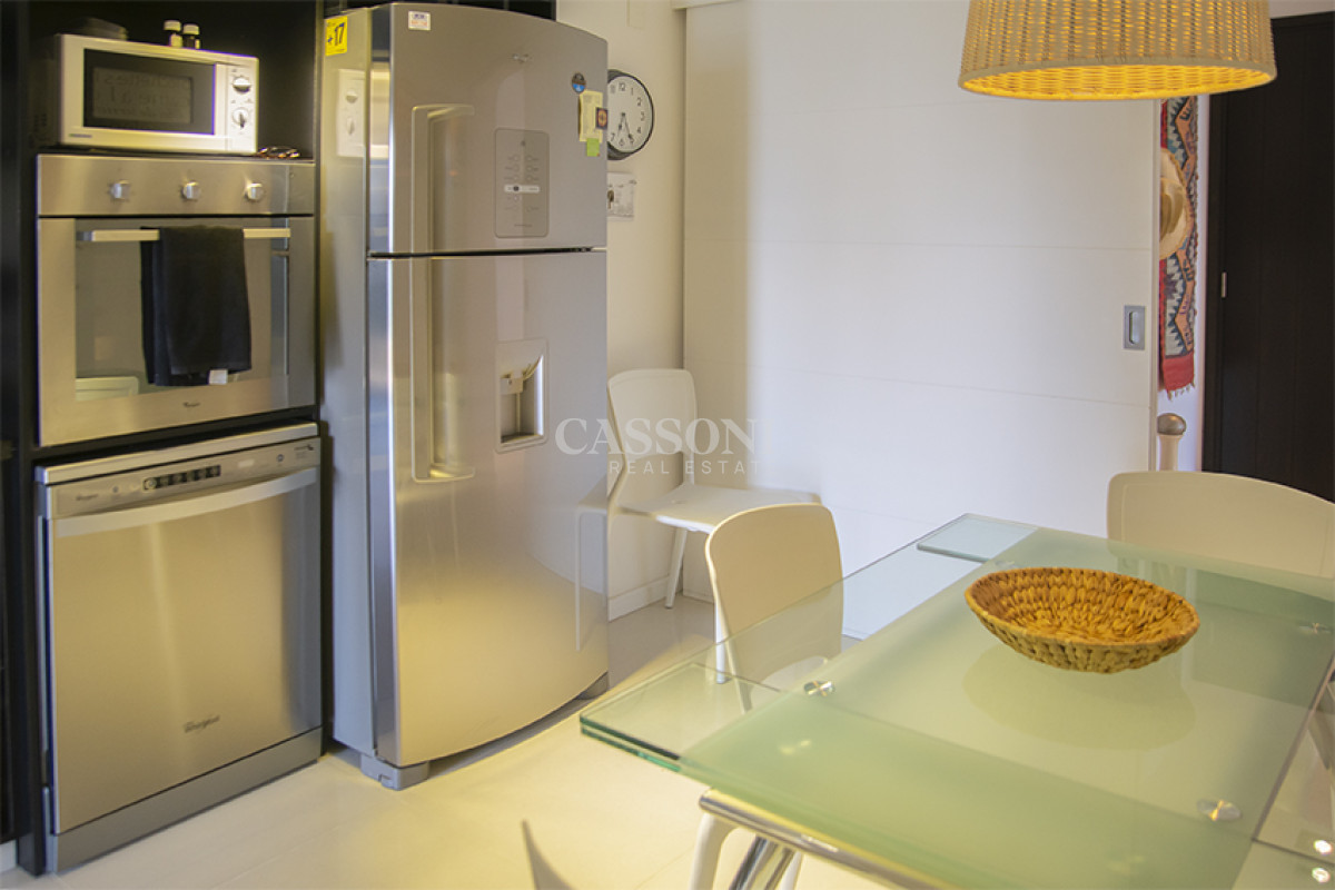 Apartamento ID.4949 - Apartamento en Venta de 3 dormitorios en Playa Brava , Punta del este 