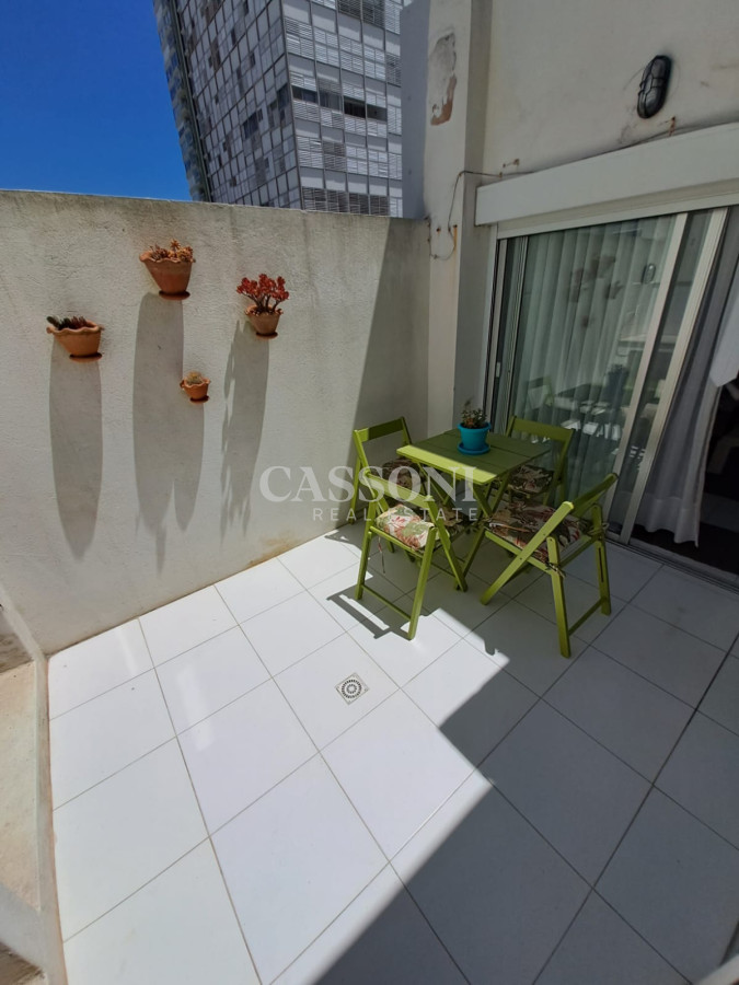 Apartamento ID.2380 - Apartamento en Venta de 1 dormitorio con Parrillero en Península , Punta del este 