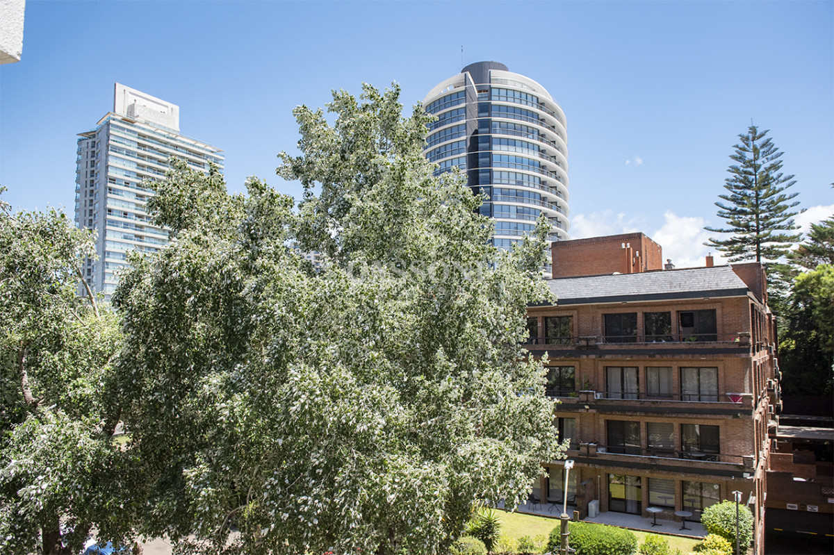 Apartamento ID.1921 - Venta Departamento 2 dormitorios - Brava Punta del Este 