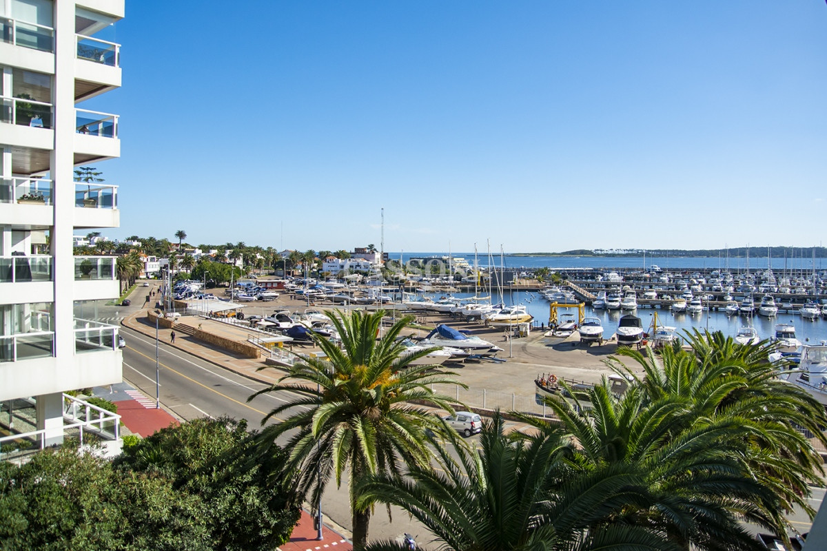 Apartamento ID.1749 - Departamento de 2 dormitorios en venta con vista al Puerto, Espigon gorlero