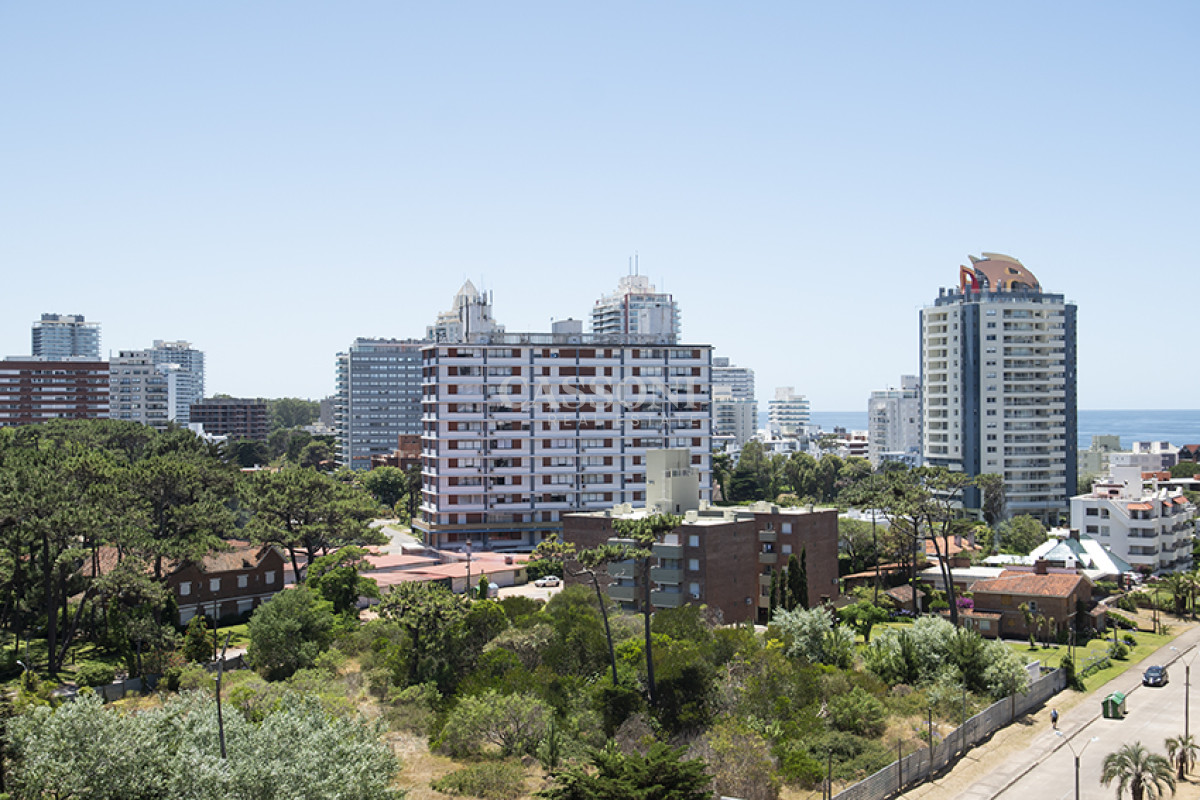 Apartamento ID.2383 - Apartamento a la venta en zona privilegiada 