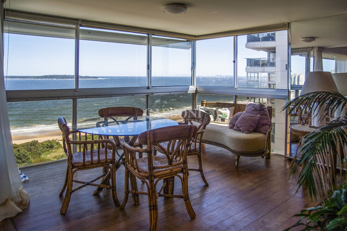 Apartamento ID.1996 -  Edificio Tunquelen II, 3 dormitorios mas servicio, playa mansa 