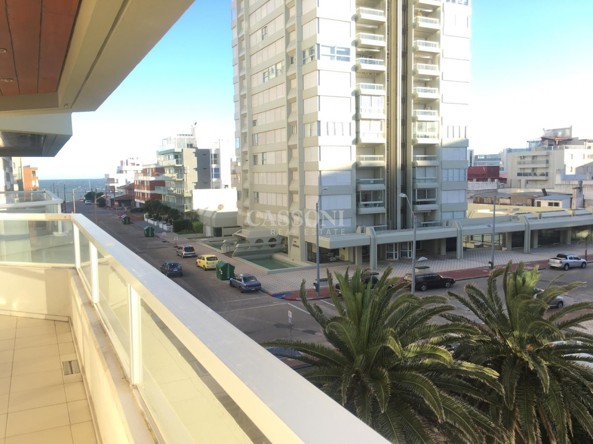 Apartamento ID.1748 - Apartamento en venta con vista al puerto