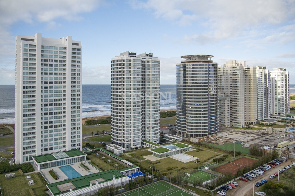 Apartamento ID.2273 - Departamento en piso alto, Quartier del Mar, en venta.