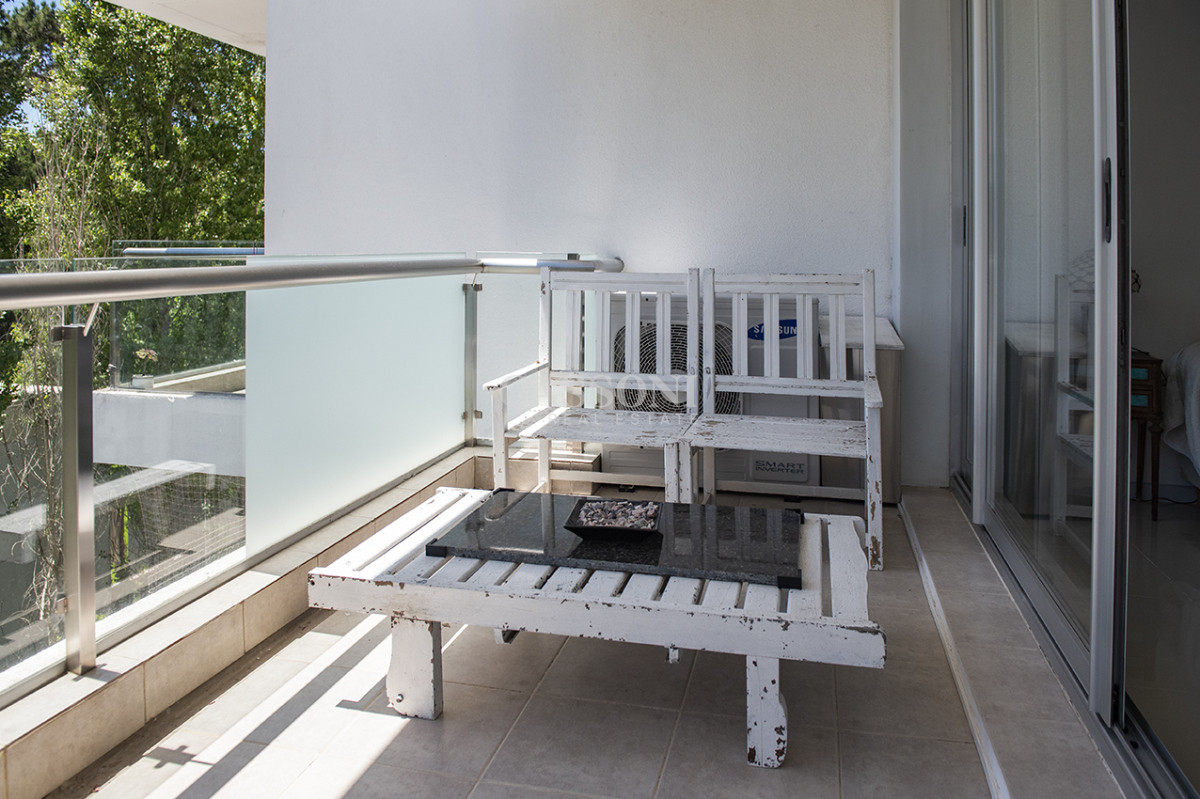 Apartamento ID.1921 - Venta Departamento 2 dormitorios - Brava Punta del Este 
