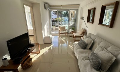 Vende apartamento de 1 dormitorio en Gala Puerto , Punta del Este