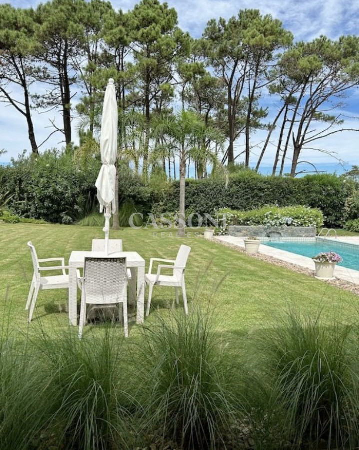 Casa ID.4858 - Casa en venta Rincon del Indio, Punta del este 