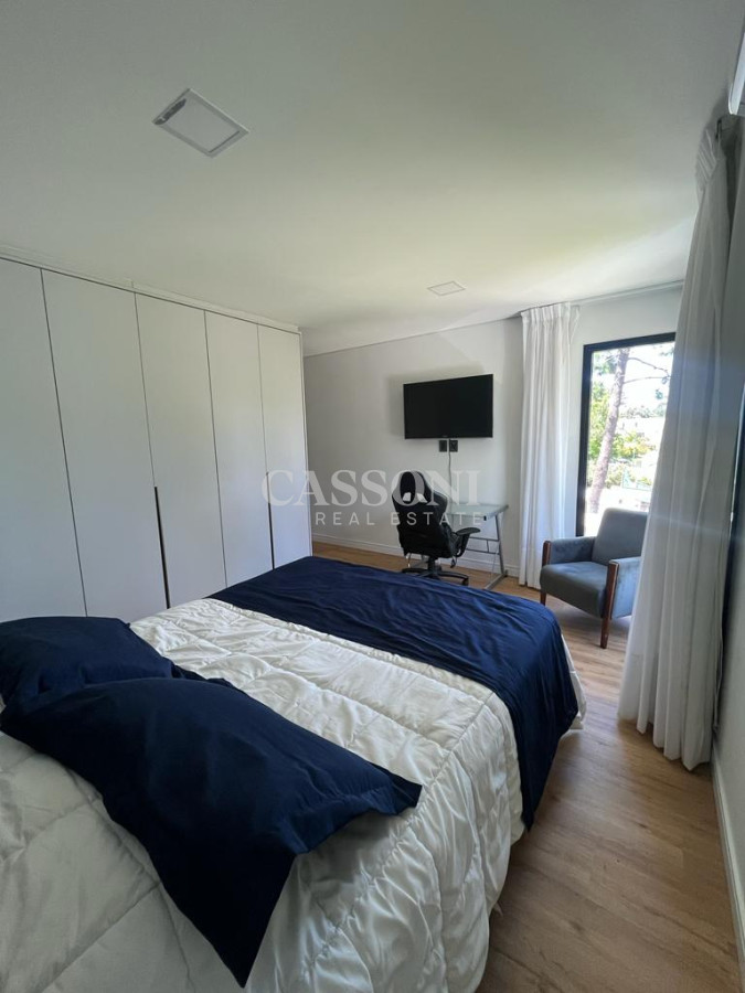 Casa ID.2348 - Casa en Venta en Barrio Privado La Arbolada , Punta del este 