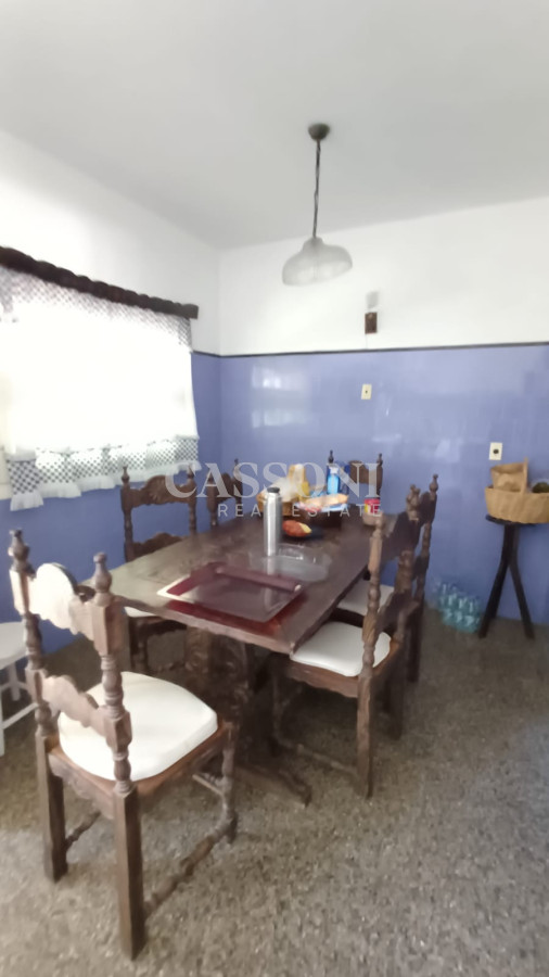 Casa ID.4732 - Vende Casa en Zona comercial en Lugano - Punta del Este