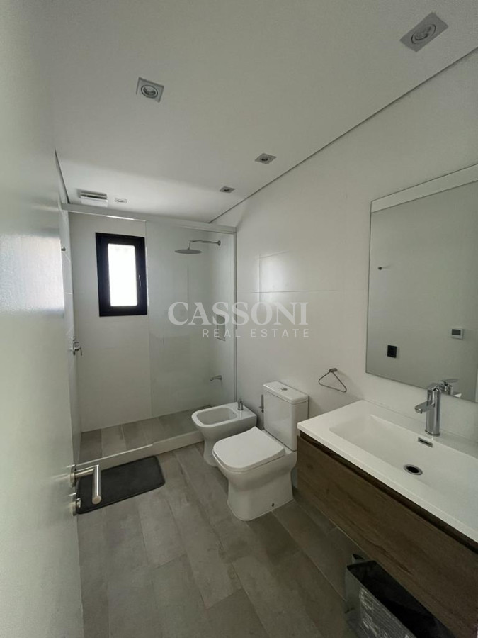 Casa ID.2348 - Casa en Venta en Barrio Privado La Arbolada , Punta del este 