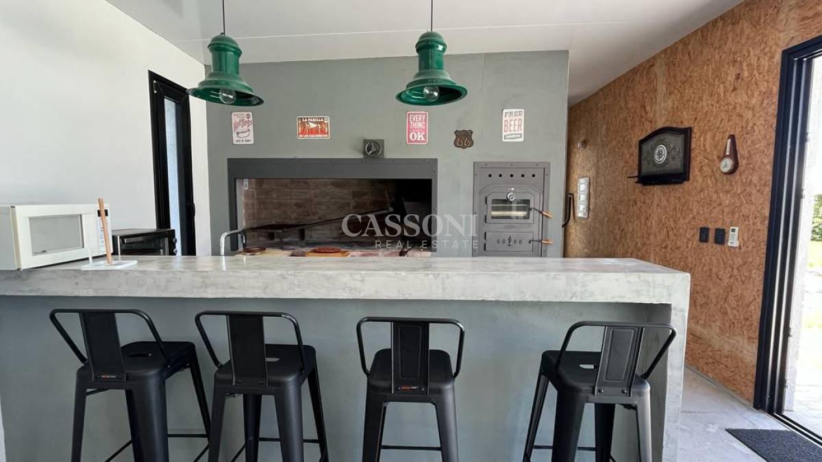 Casa ID.2348 - Casa en Venta en Barrio Privado La Arbolada , Punta del este 