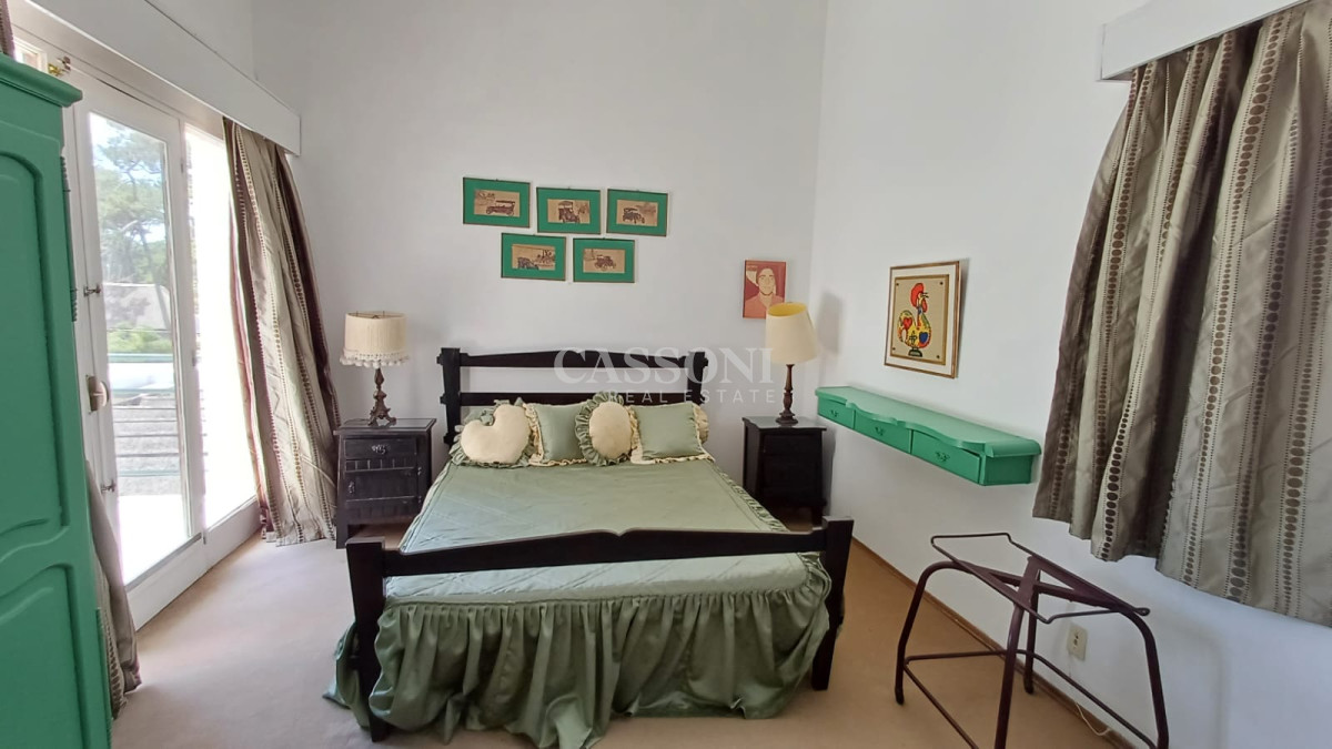 Casa ID.4732 - Vende Casa en Zona comercial en Lugano - Punta del Este