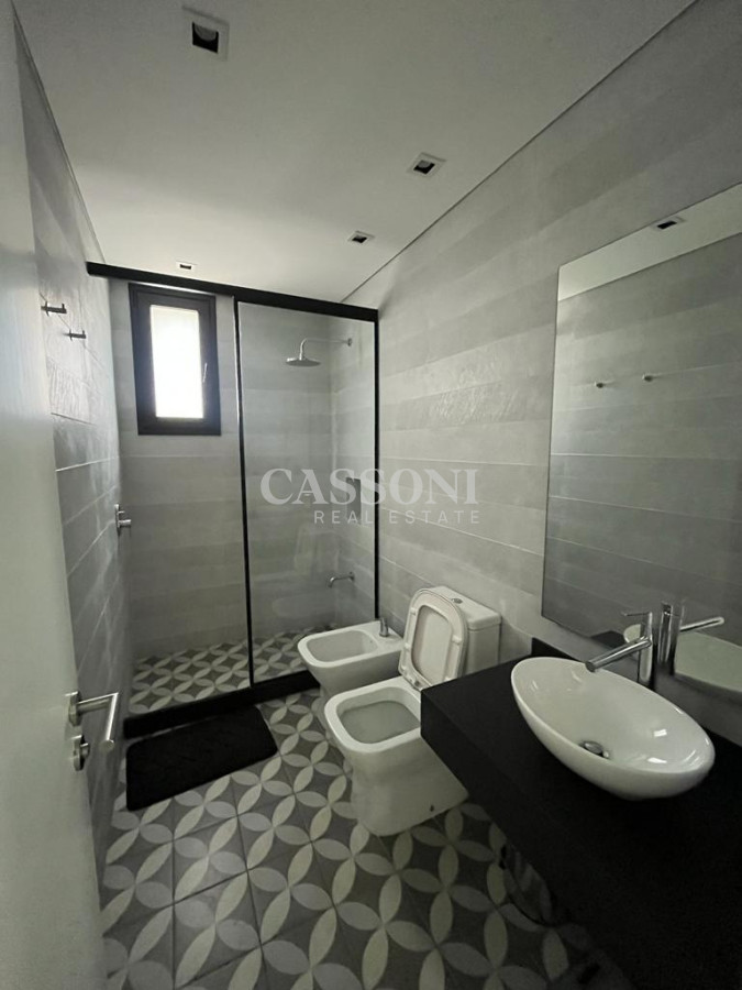 Casa ID.2348 - Casa en Venta en Barrio Privado La Arbolada , Punta del este 