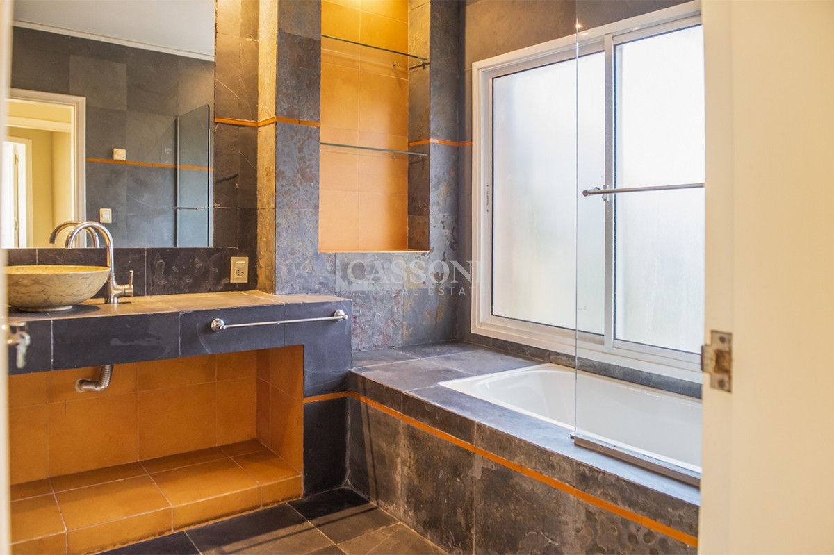 Casa ID.2282 - Casa en Venta de 4 dormitorios en San Rafael , Punta del este 