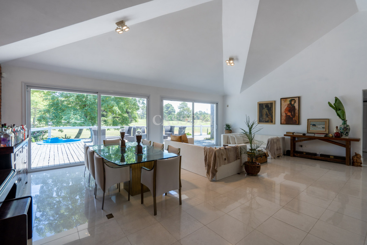 Casa ID.3864 - Casa sobre el Green del hoyo 7 del Cantegril Country Club