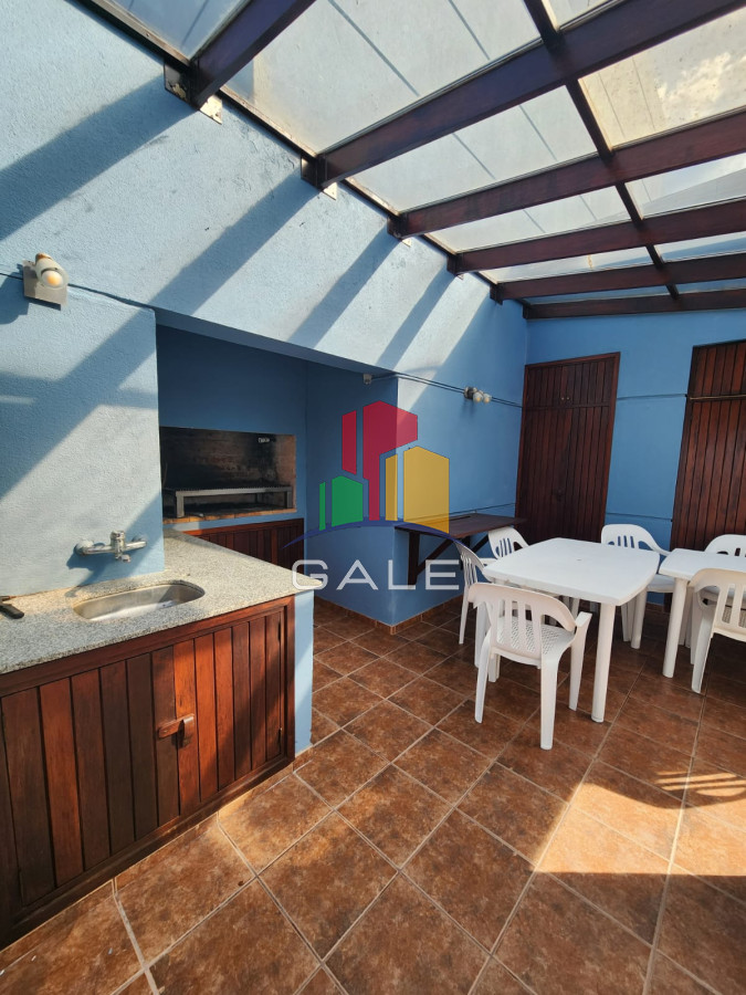 Apartamento ID.1485 - Ph con parrillero propio y 3 dormitorios en venta, frente al mar